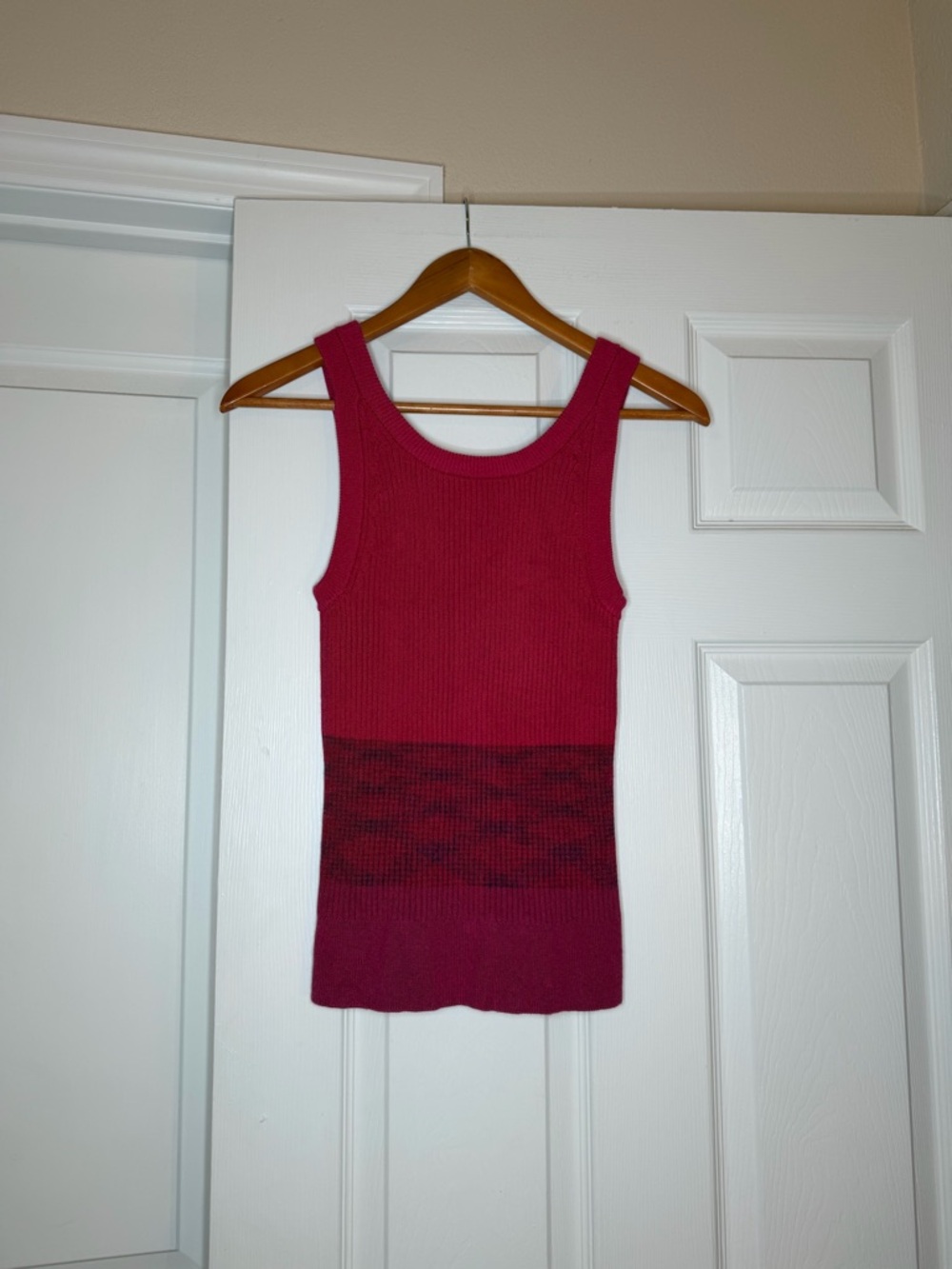 Anthropologie Pink Ombre Ribbed Sleeveless Tight Knit Sweater Top Women S